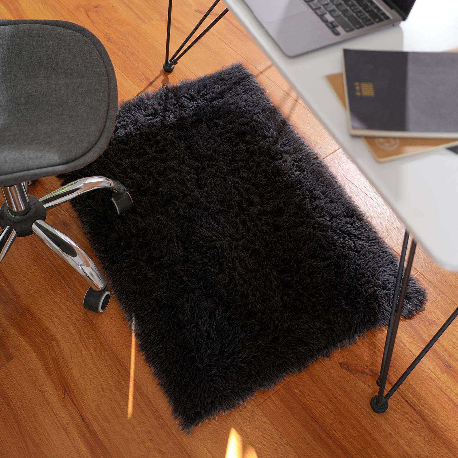 A3 Ophanie | Area Rug |  2x3 FT | Black - aborderproducts