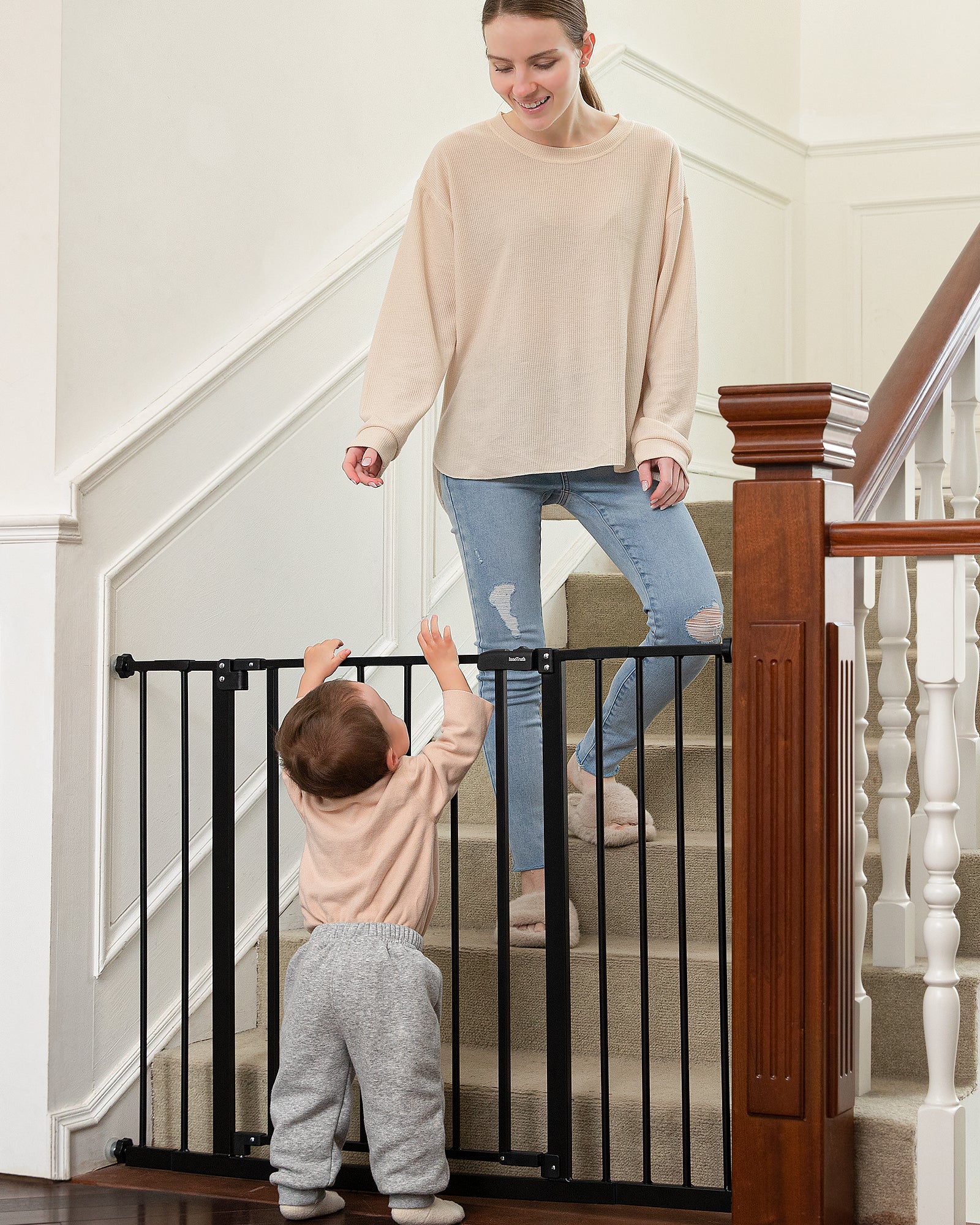 Baby Gate Extra Tall | 28.9” to 42.1” | Black | InnoTruth - aborderproducts