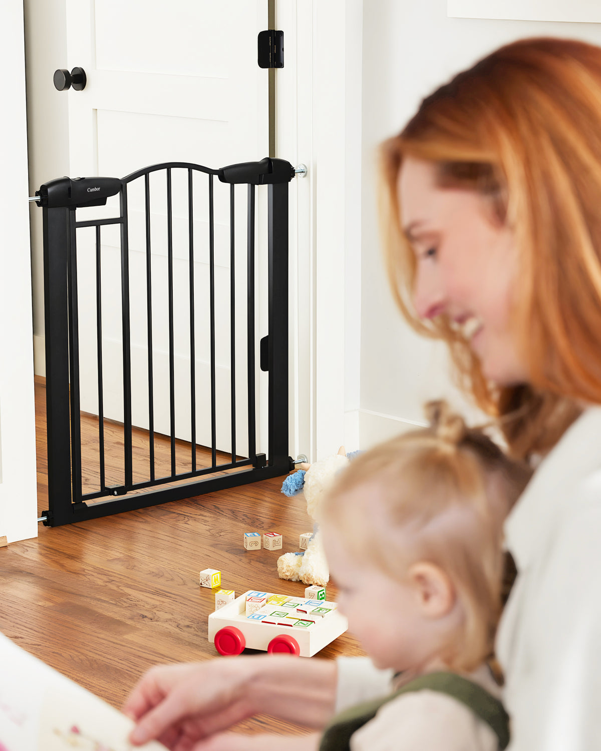 Baby Gate Extra Tall Arch Gate | 29.7"-46" | Black | Cumbor - aborderproducts